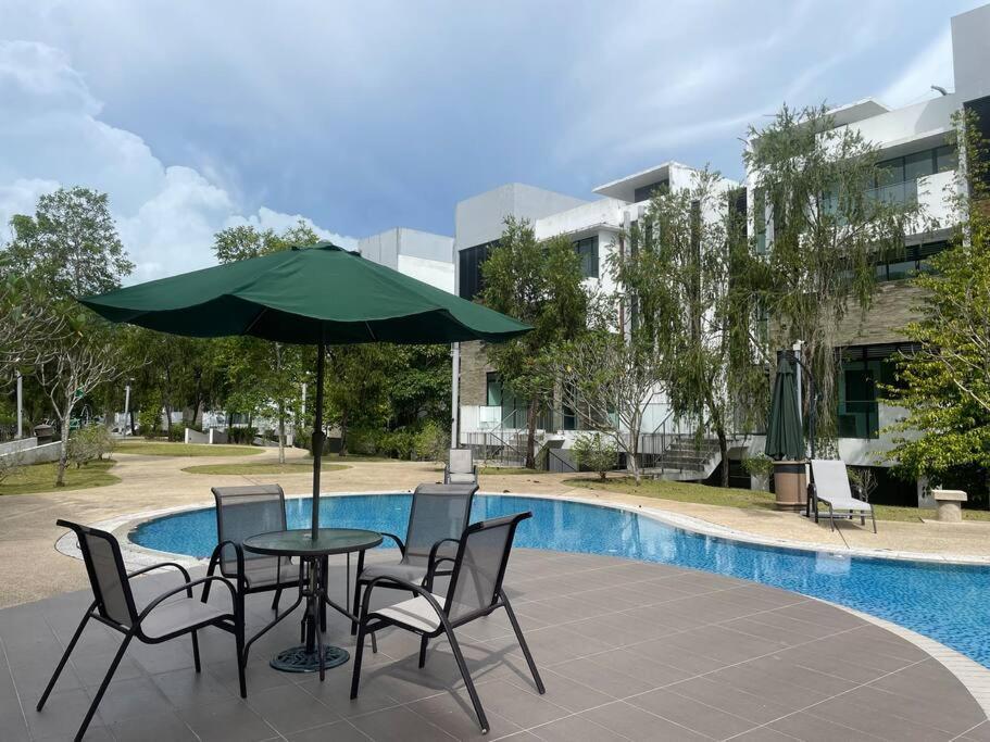 Ledang Iskandar Near Legoland 5min Apartemen *